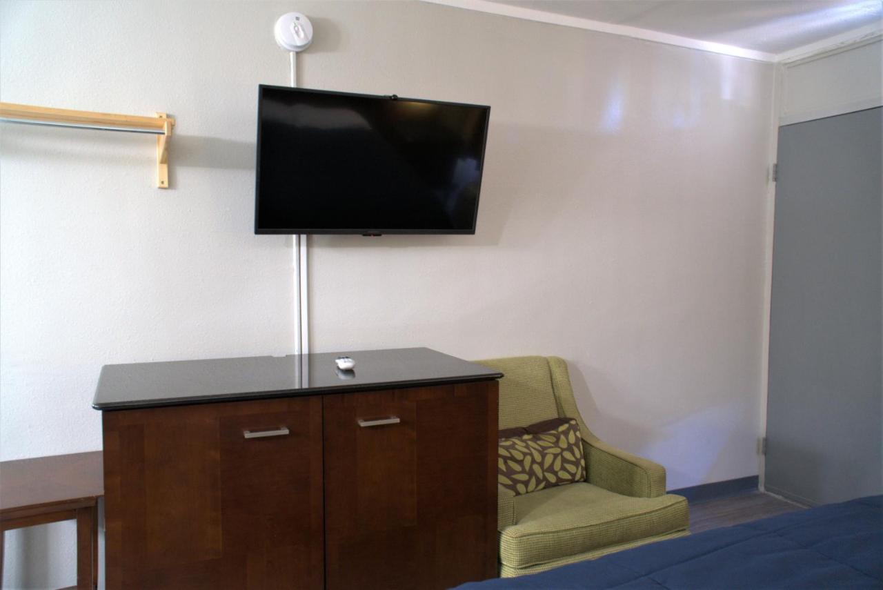 Eastern Shore Motel ダフネ エクステリア 写真